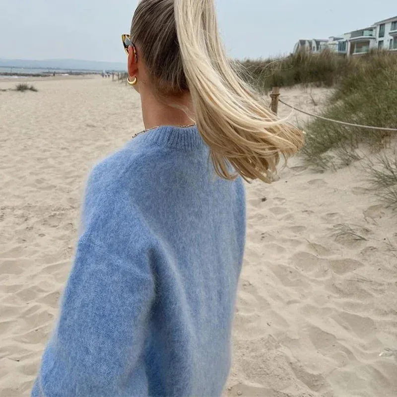 Cozy Oversized Knit Sweater – Effortless Elegance & Warmth