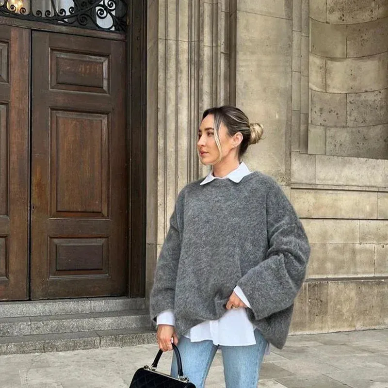 Cozy Oversized Knit Sweater – Effortless Elegance & Warmth