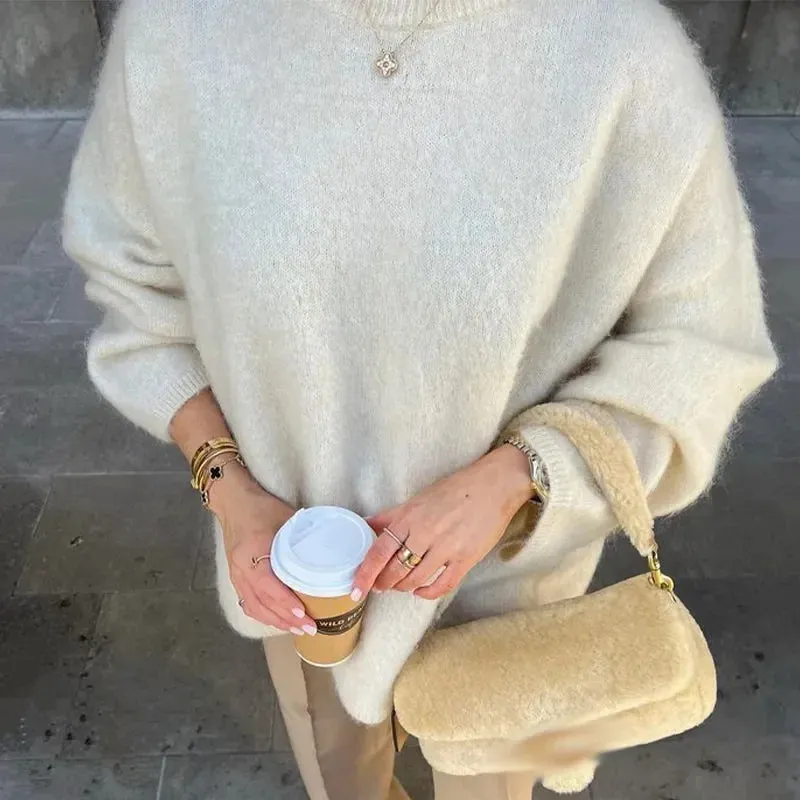Cozy Oversized Knit Sweater – Effortless Elegance & Warmth