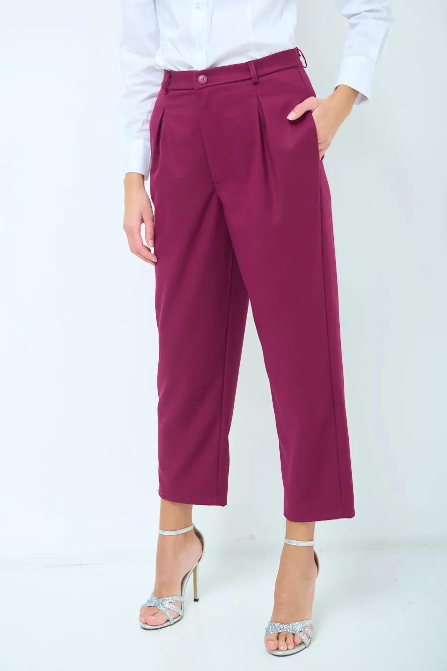 Tailored cropped trousers wholesale
