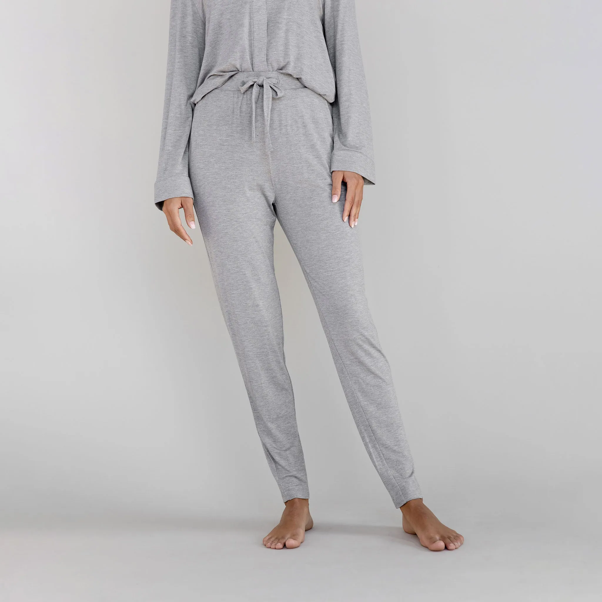 Women's Bamboo Stretch-Knit Tapered Pant